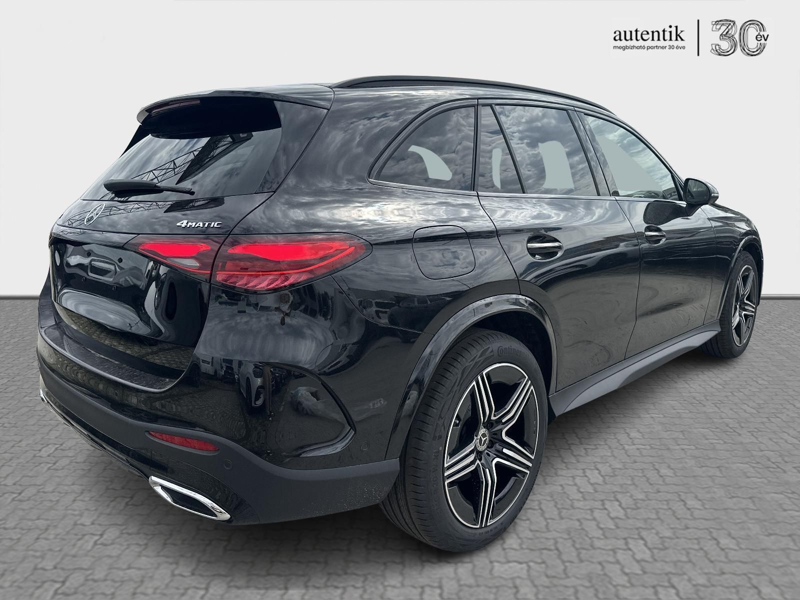 MERCEDES-BENZ GLC 200