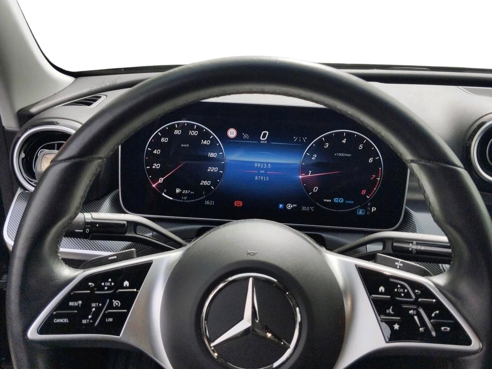 MERCEDES-BENZ C 200