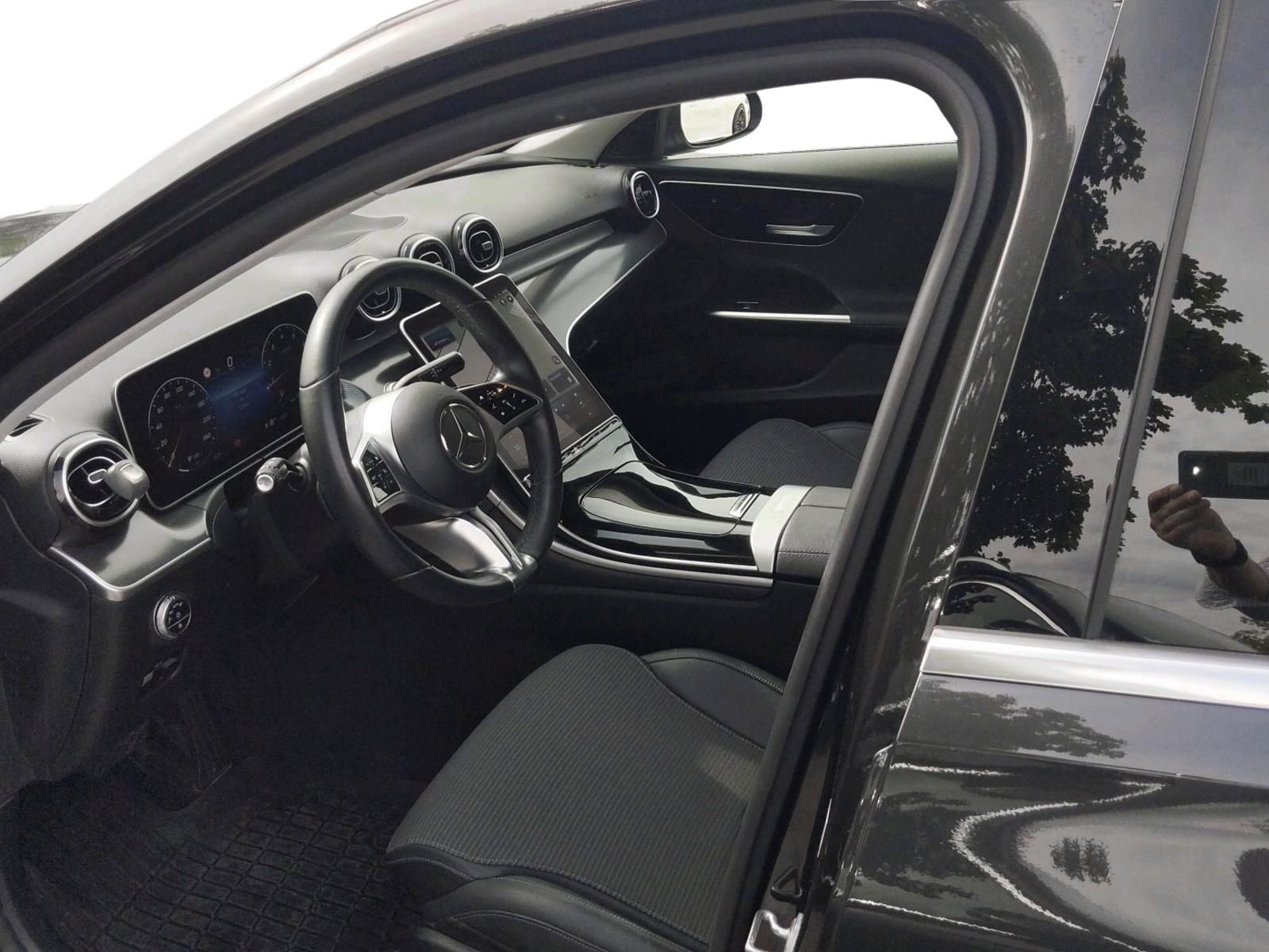 MERCEDES-BENZ C 200