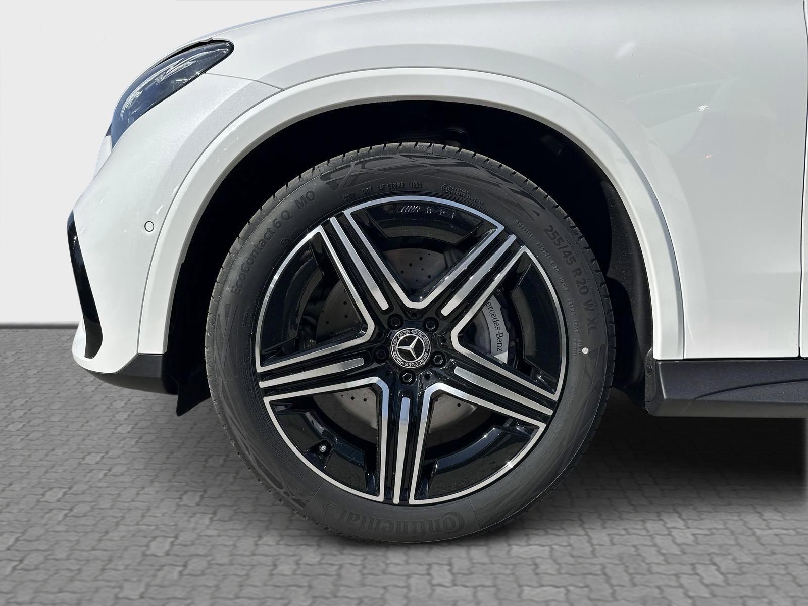 MERCEDES-BENZ GLC 220