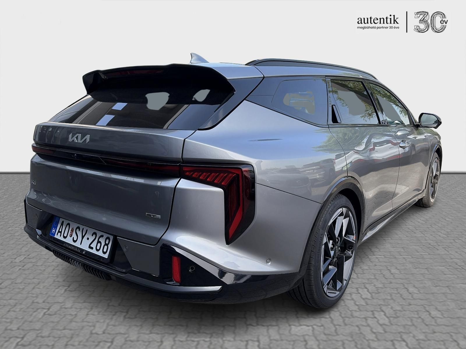 KIA K4