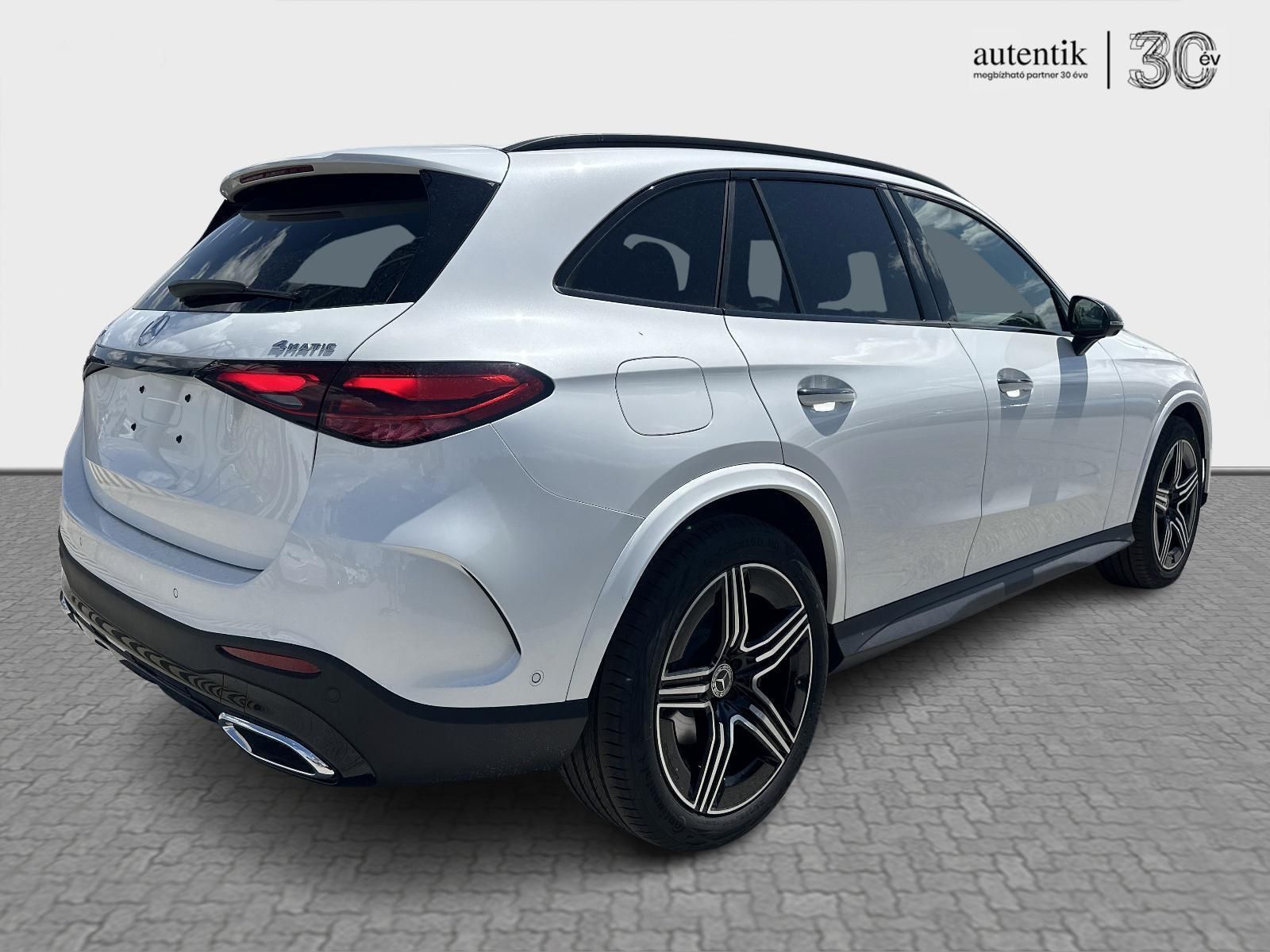 MERCEDES-BENZ GLC 300