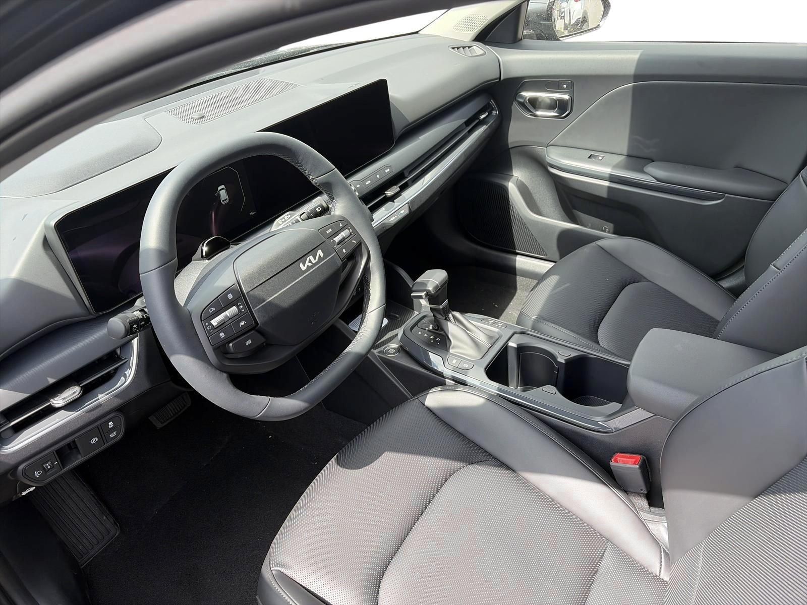 KIA K4