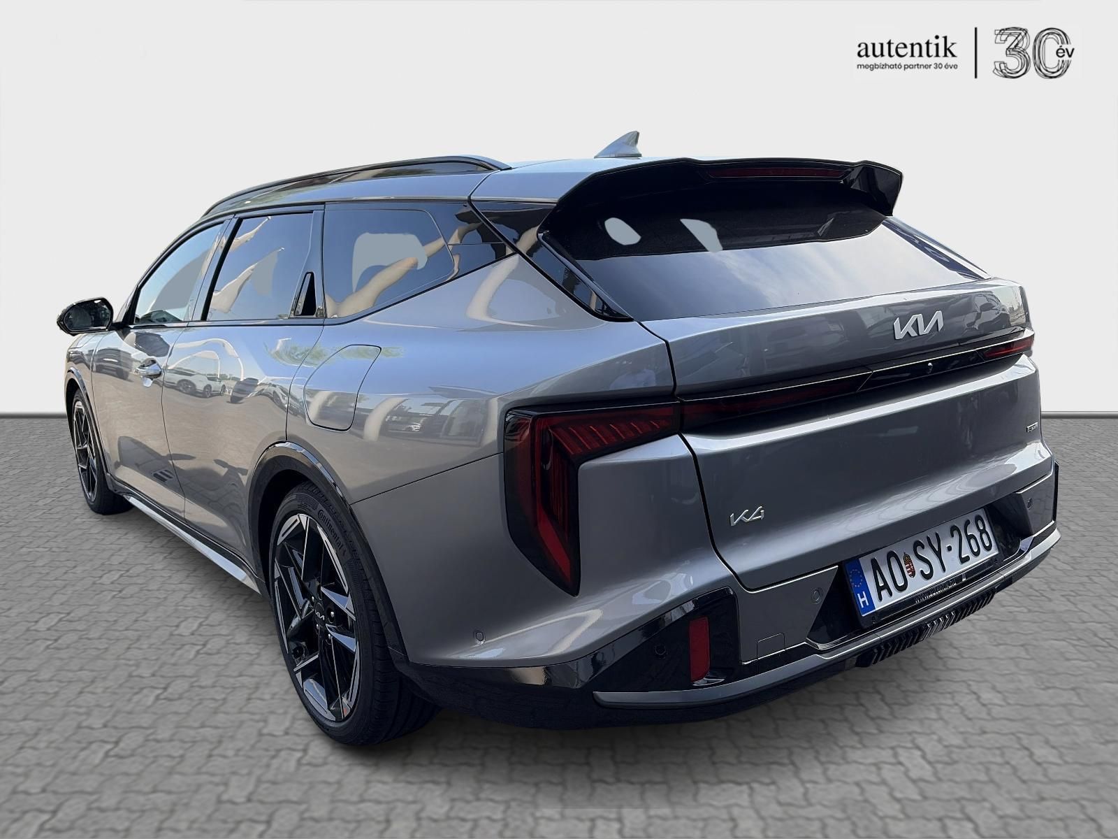 KIA K4