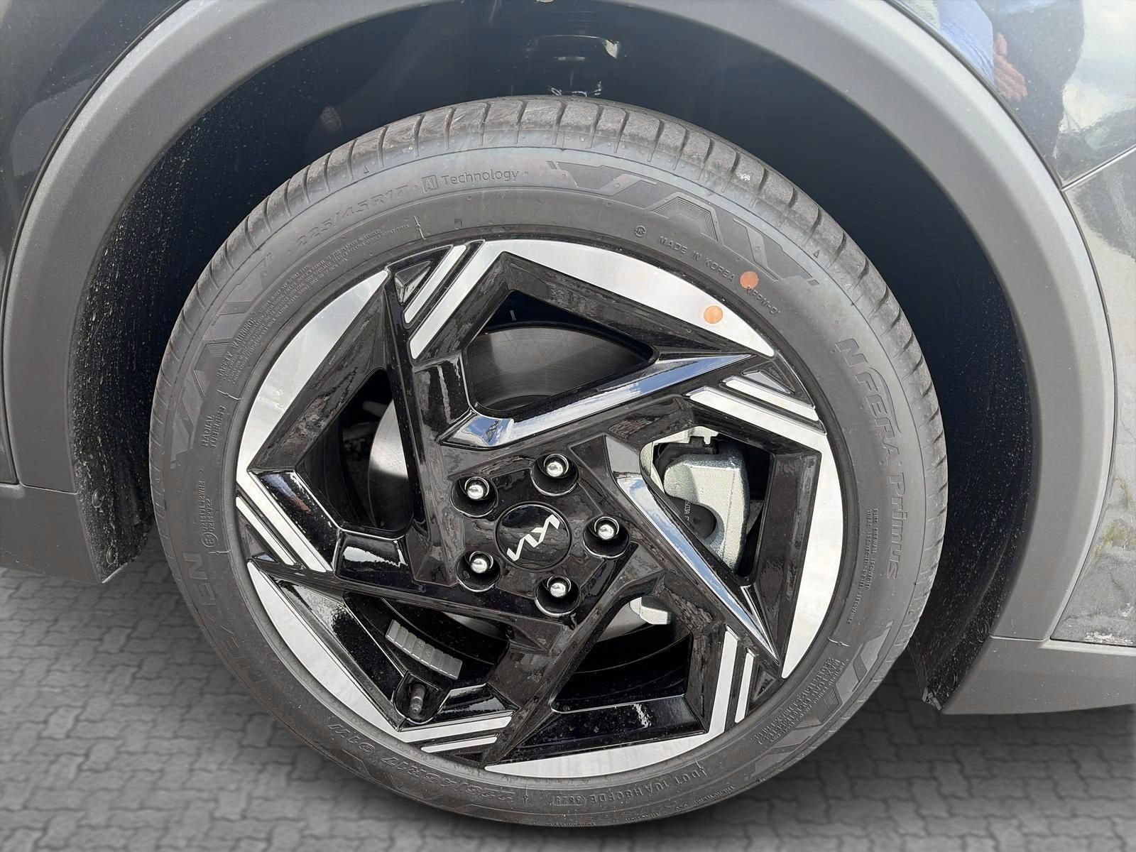 KIA K4