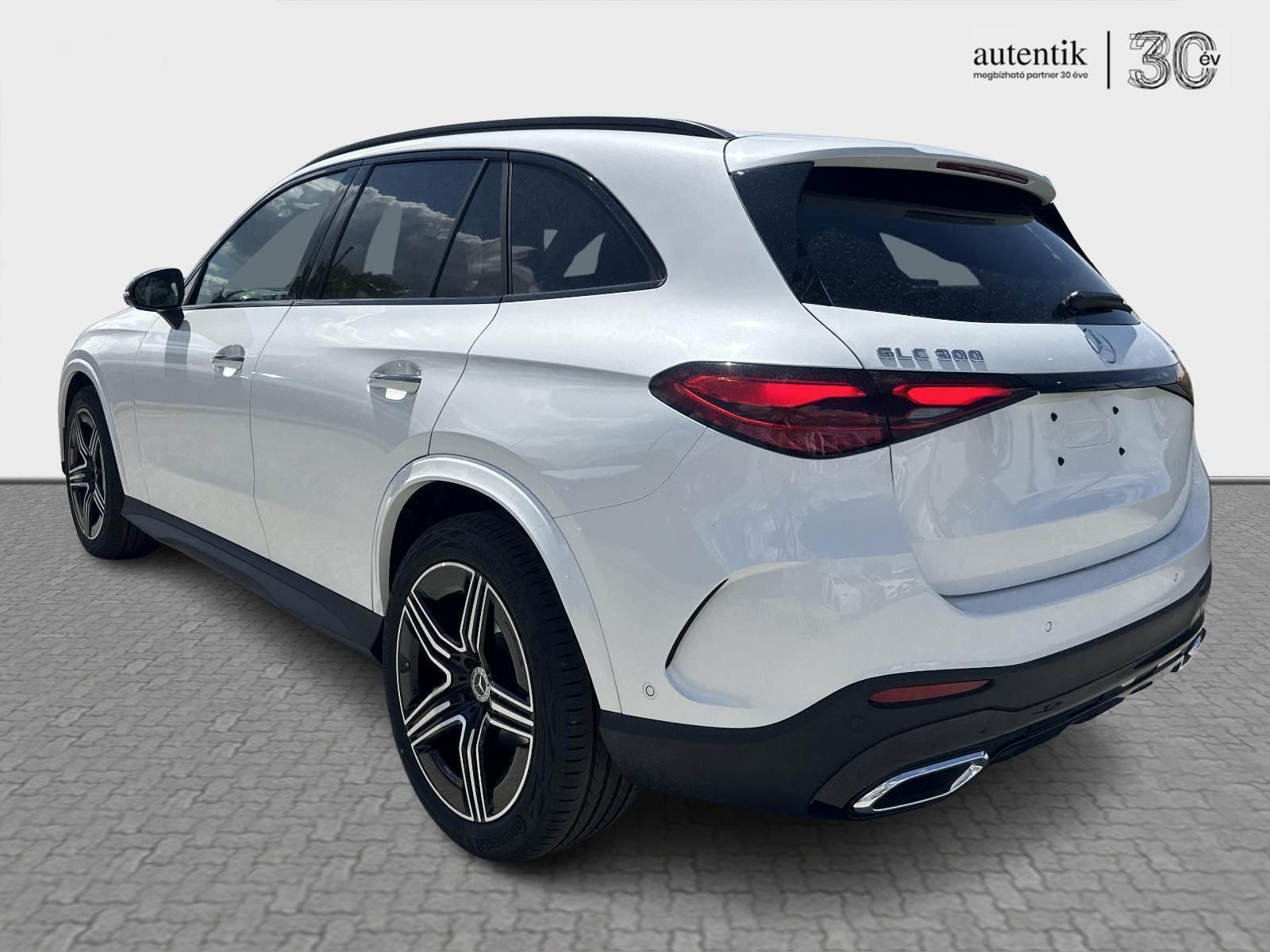 MERCEDES-BENZ GLC 300