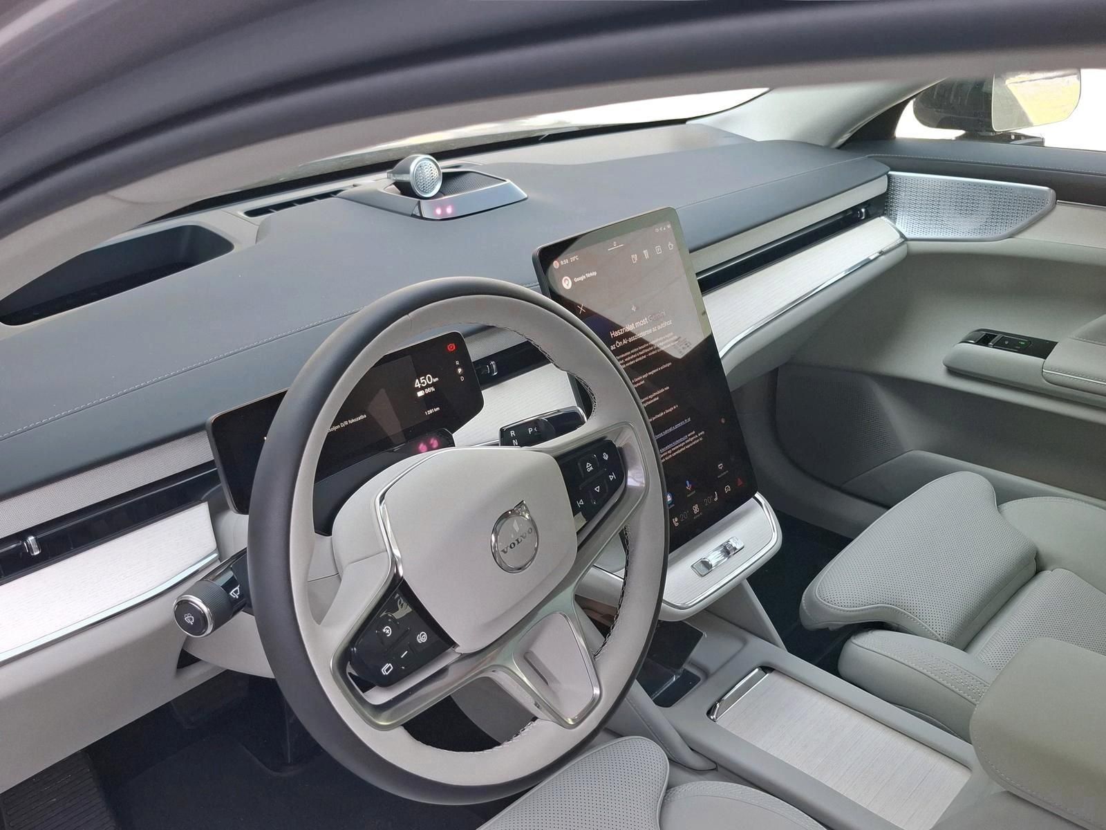 VOLVO ES90