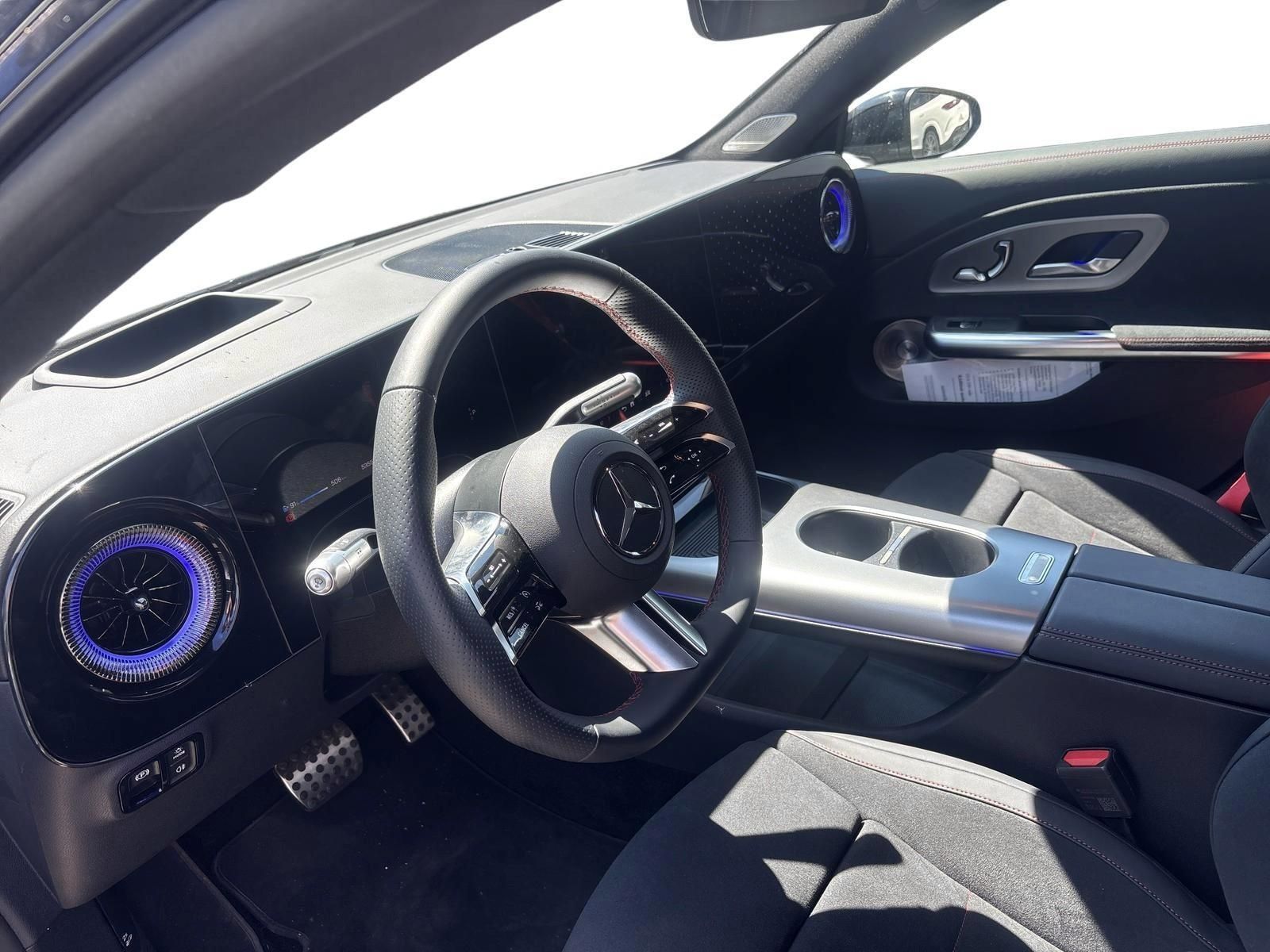 MERCEDES-BENZ CLA 250