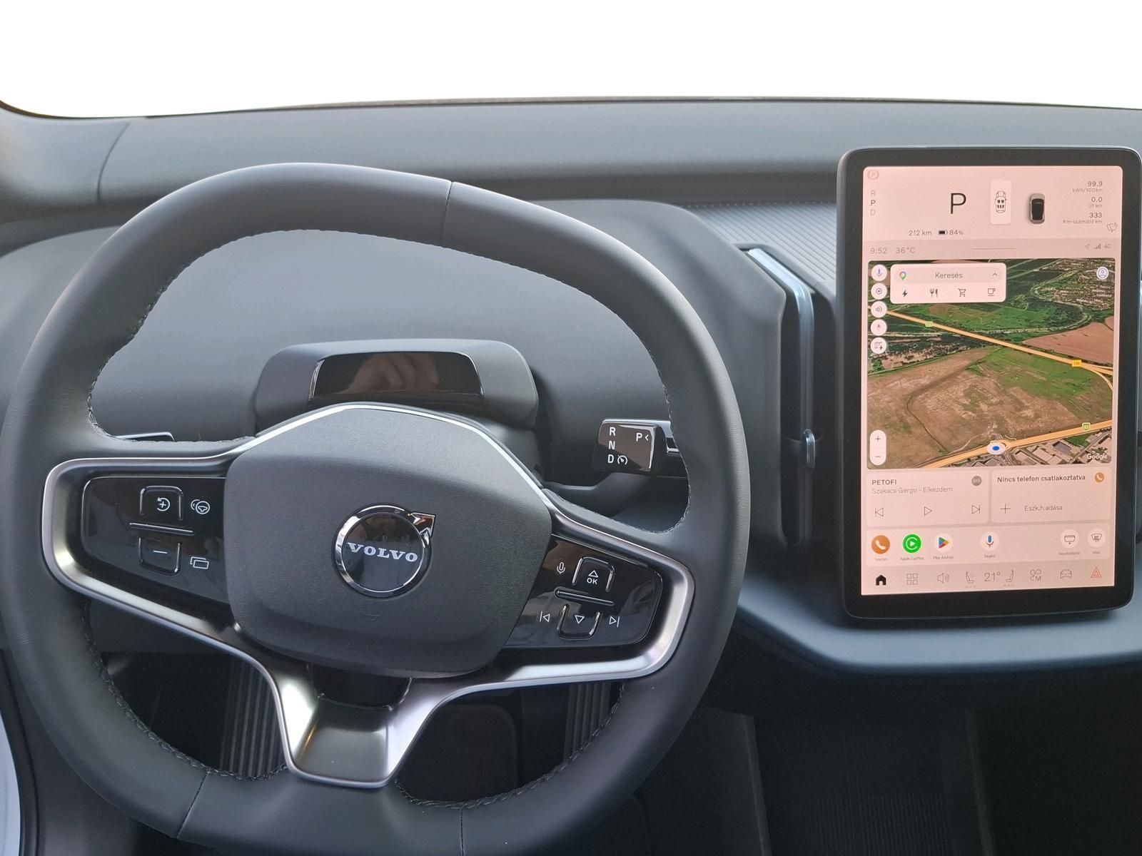 VOLVO EX30