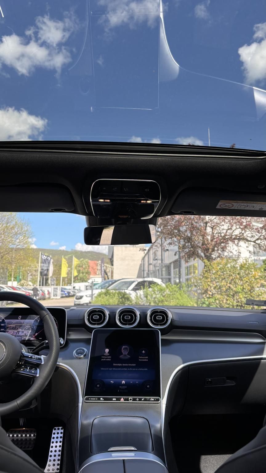 MERCEDES-BENZ C 220