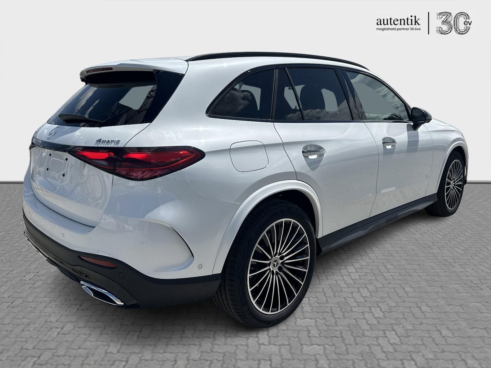 MERCEDES-BENZ GLC 200