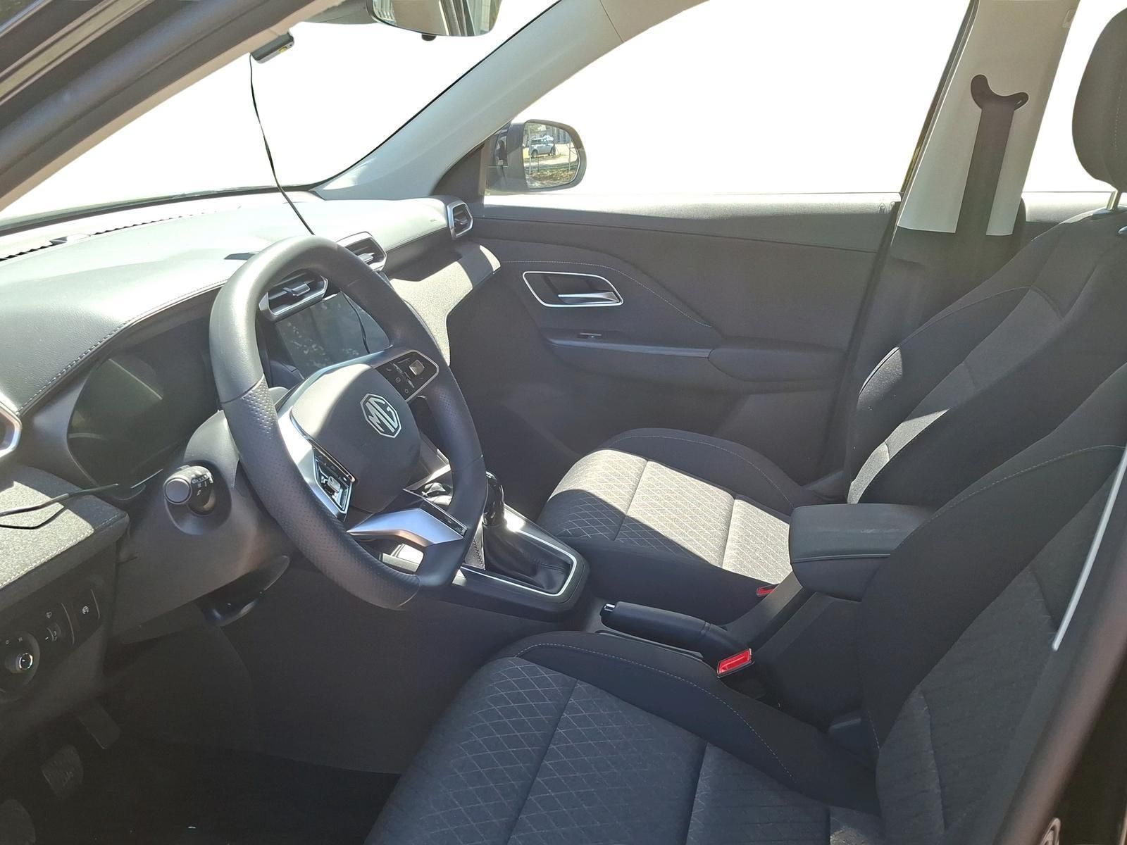 MG ZS