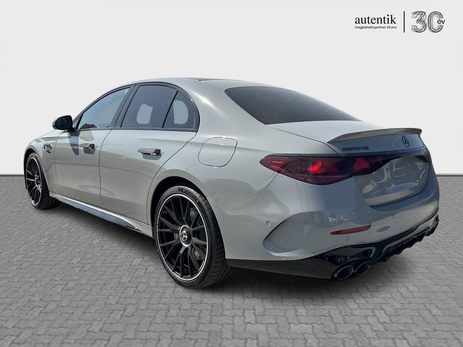 MERCEDES-AMG E 53