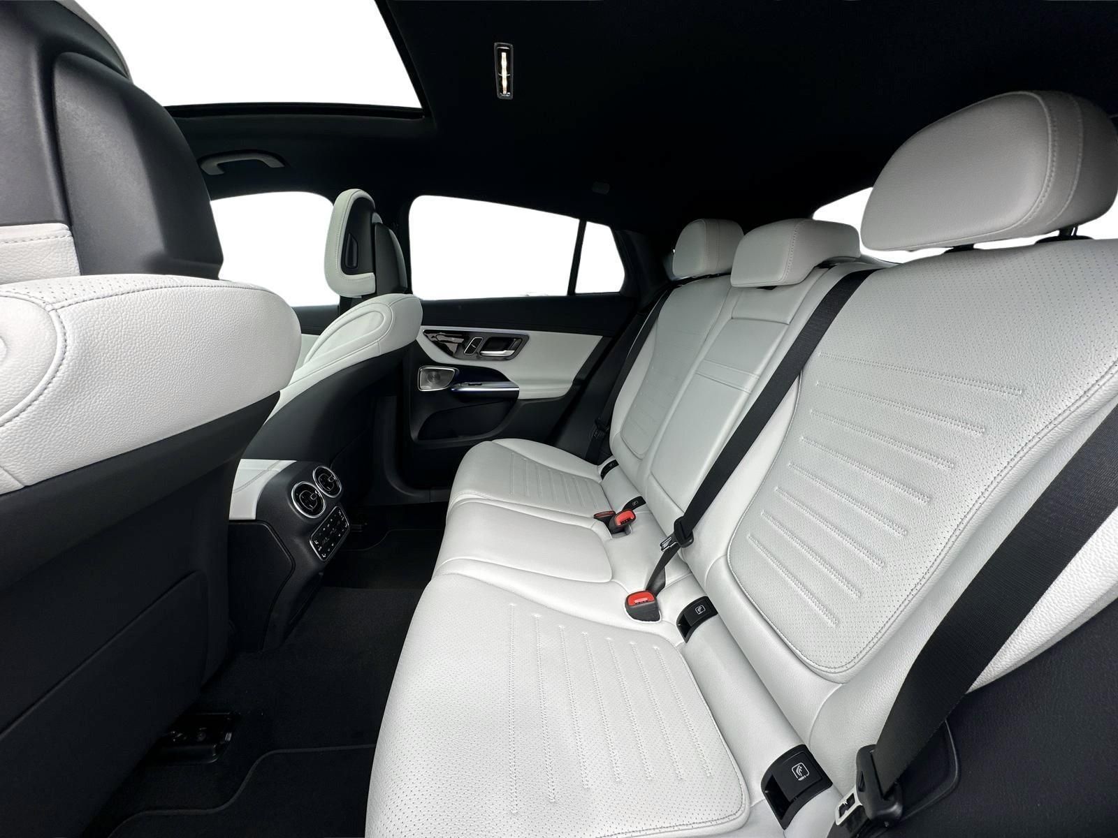 MERCEDES-BENZ GLC 200