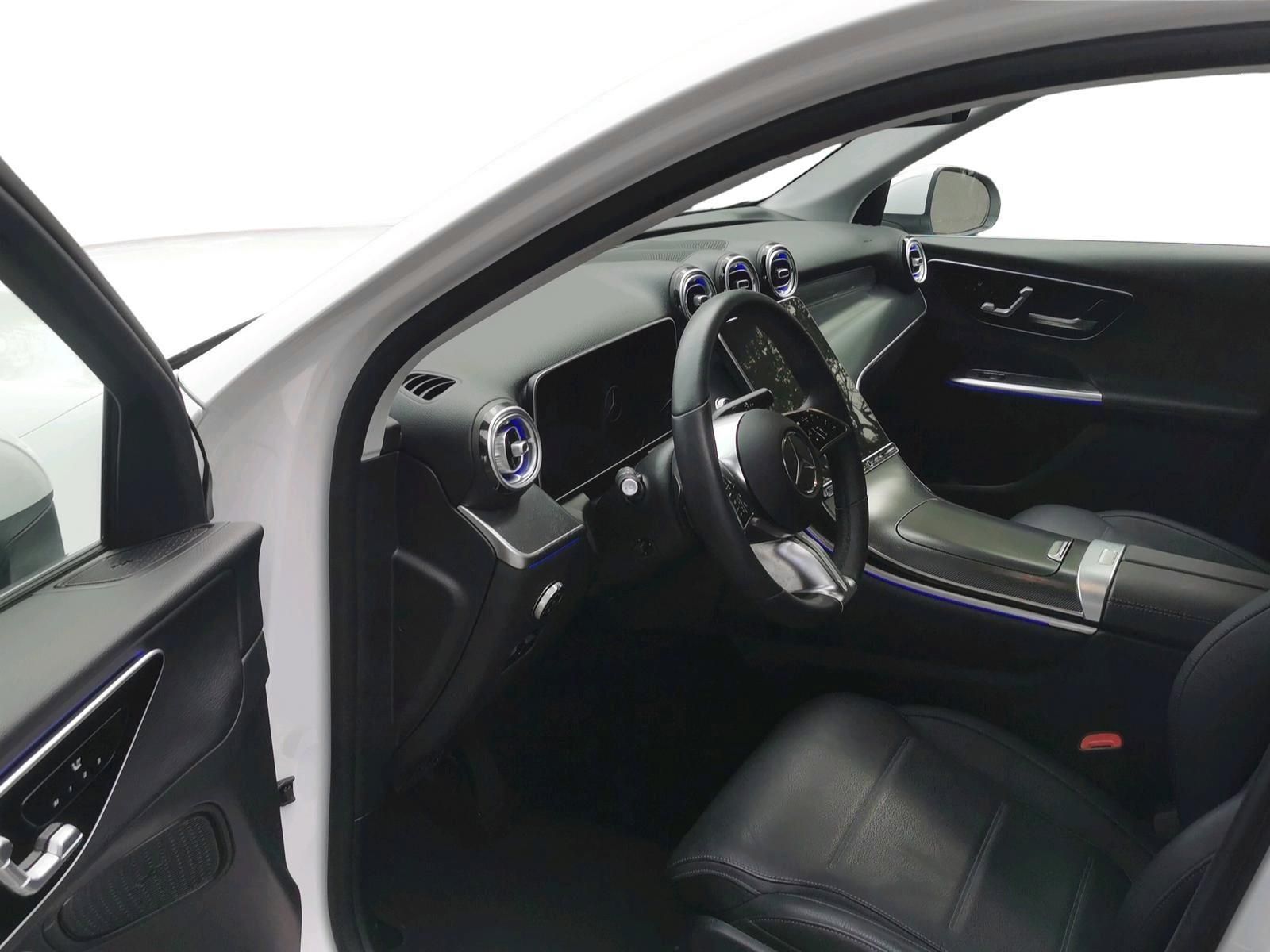 MERCEDES-BENZ GLC 200