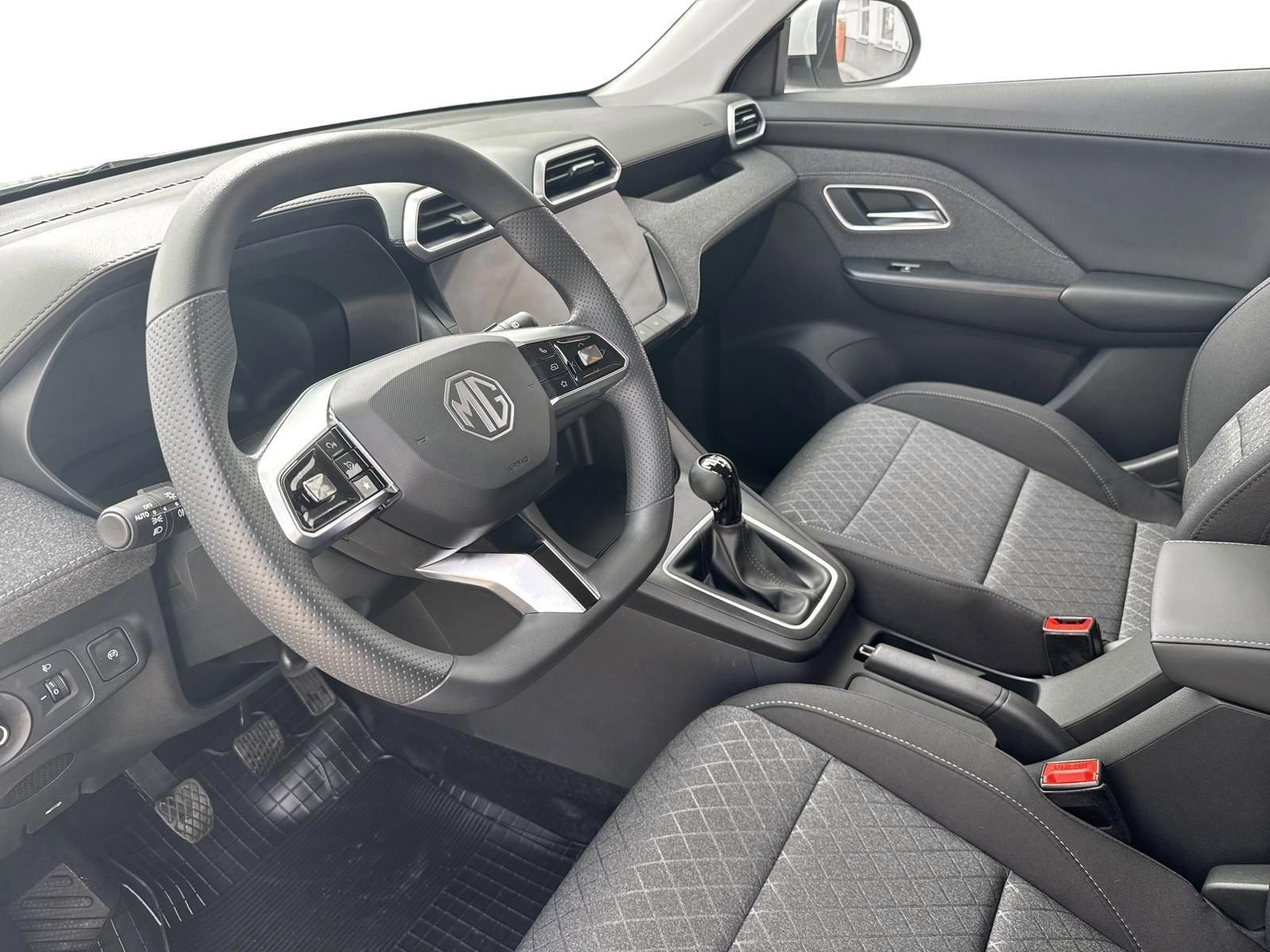 MG ZS