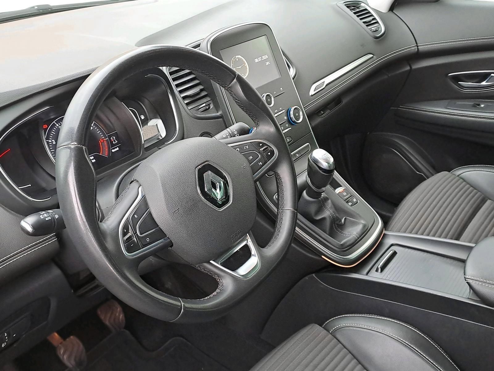RENAULT GRAND SCENIC