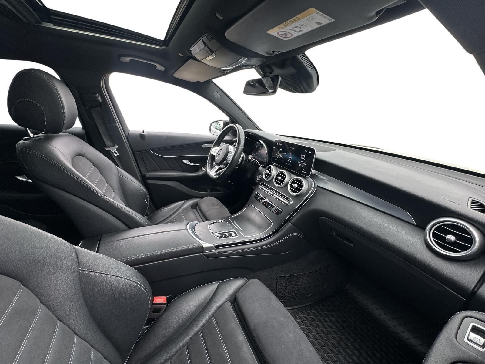 MERCEDES-BENZ GLC 220