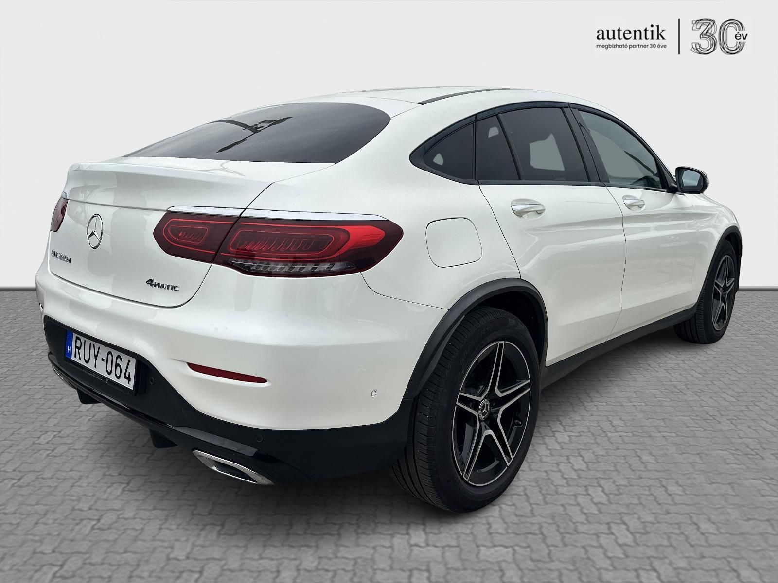 MERCEDES-BENZ GLC 220