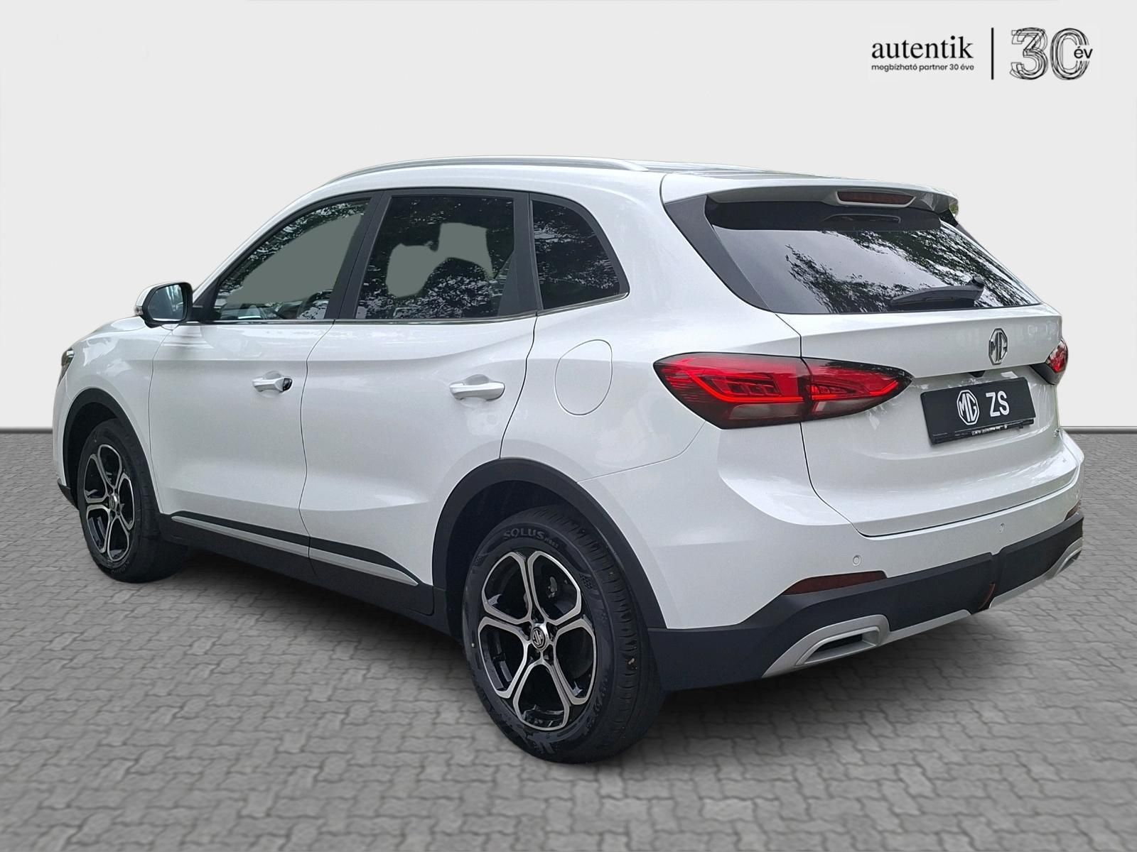 MG ZS