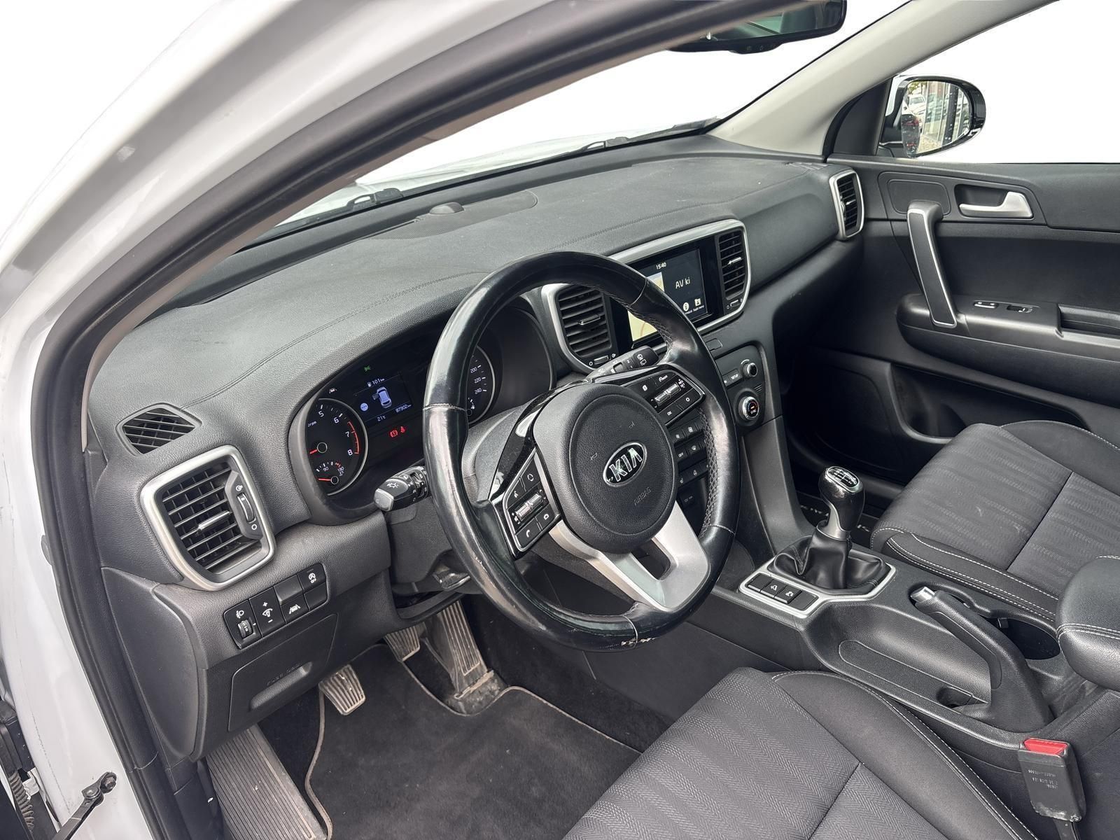 KIA SPORTAGE