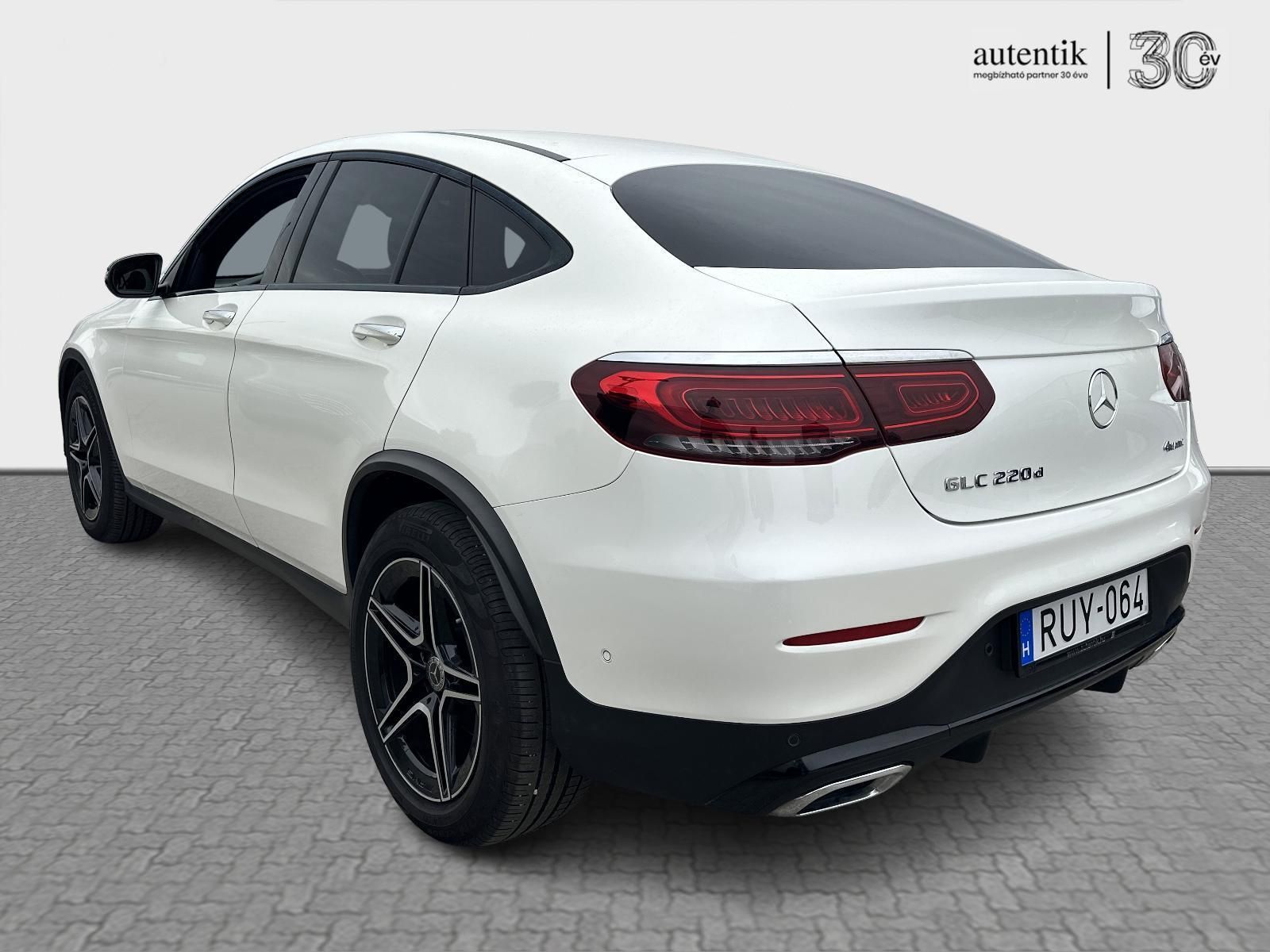 MERCEDES-BENZ GLC 220