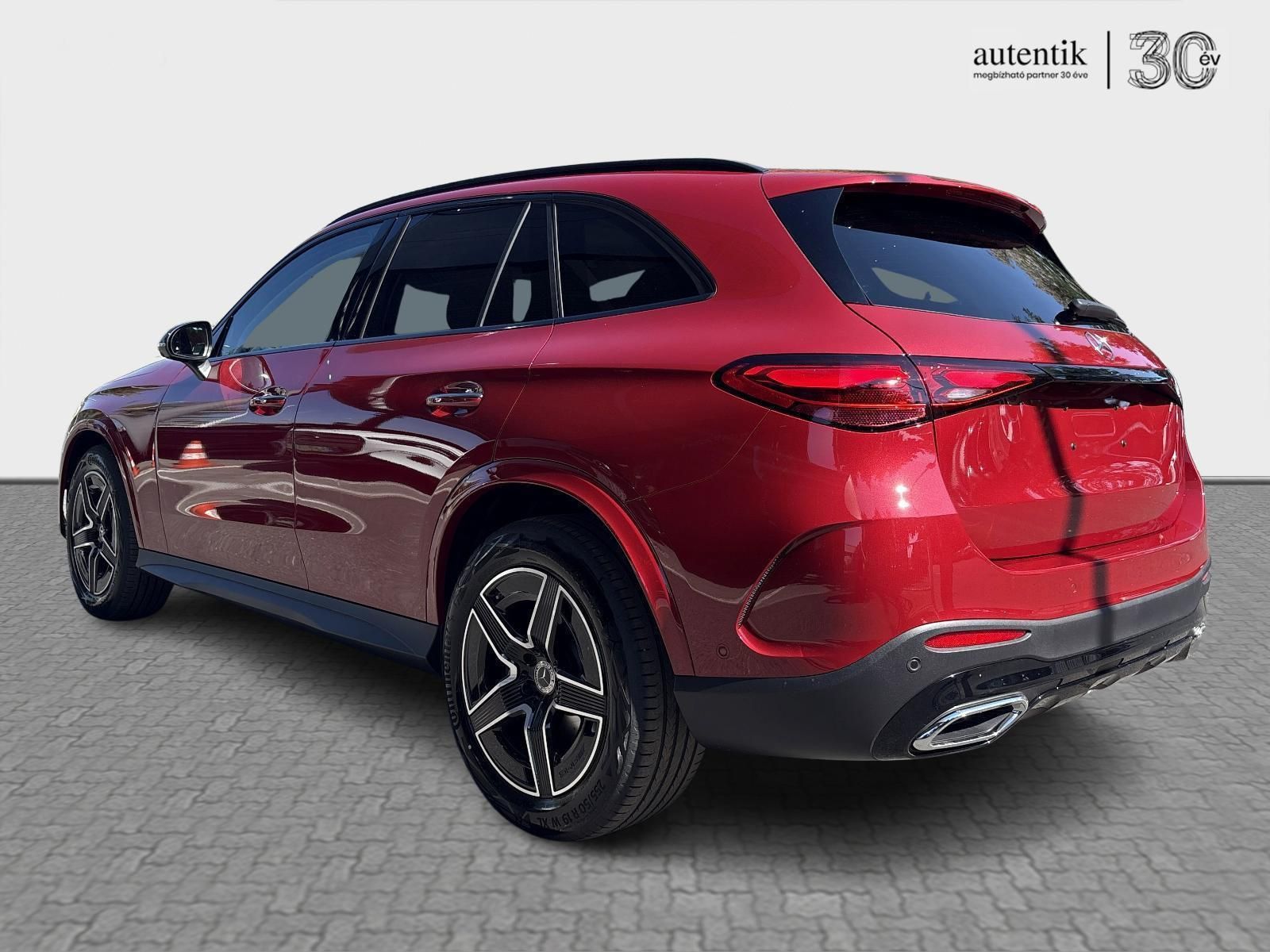 MERCEDES-BENZ GLC 200