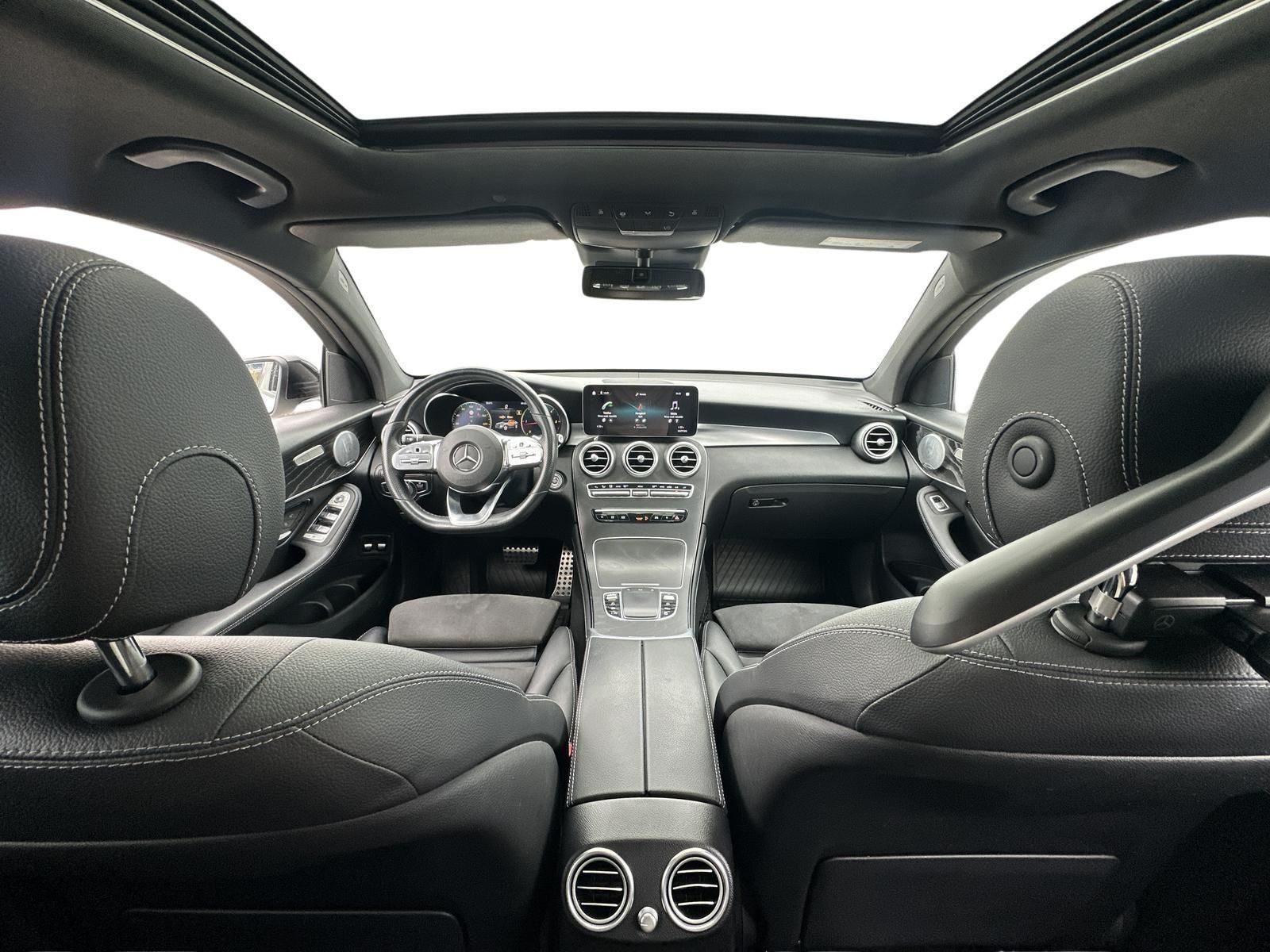 MERCEDES-BENZ GLC 220