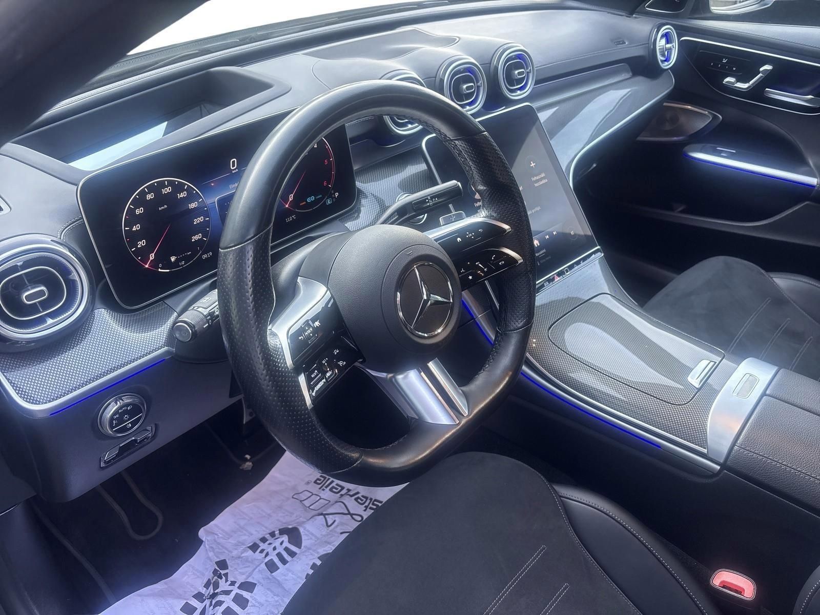 MERCEDES-BENZ C 220