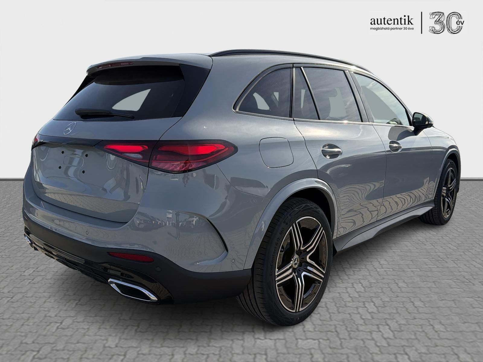 MERCEDES-BENZ GLC 220