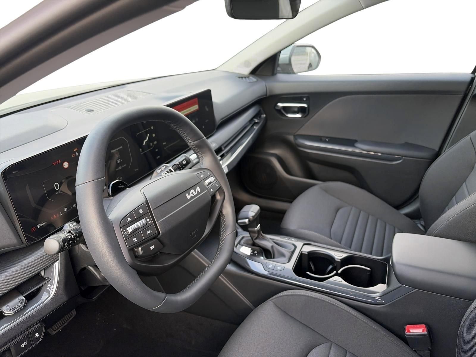 KIA K4
