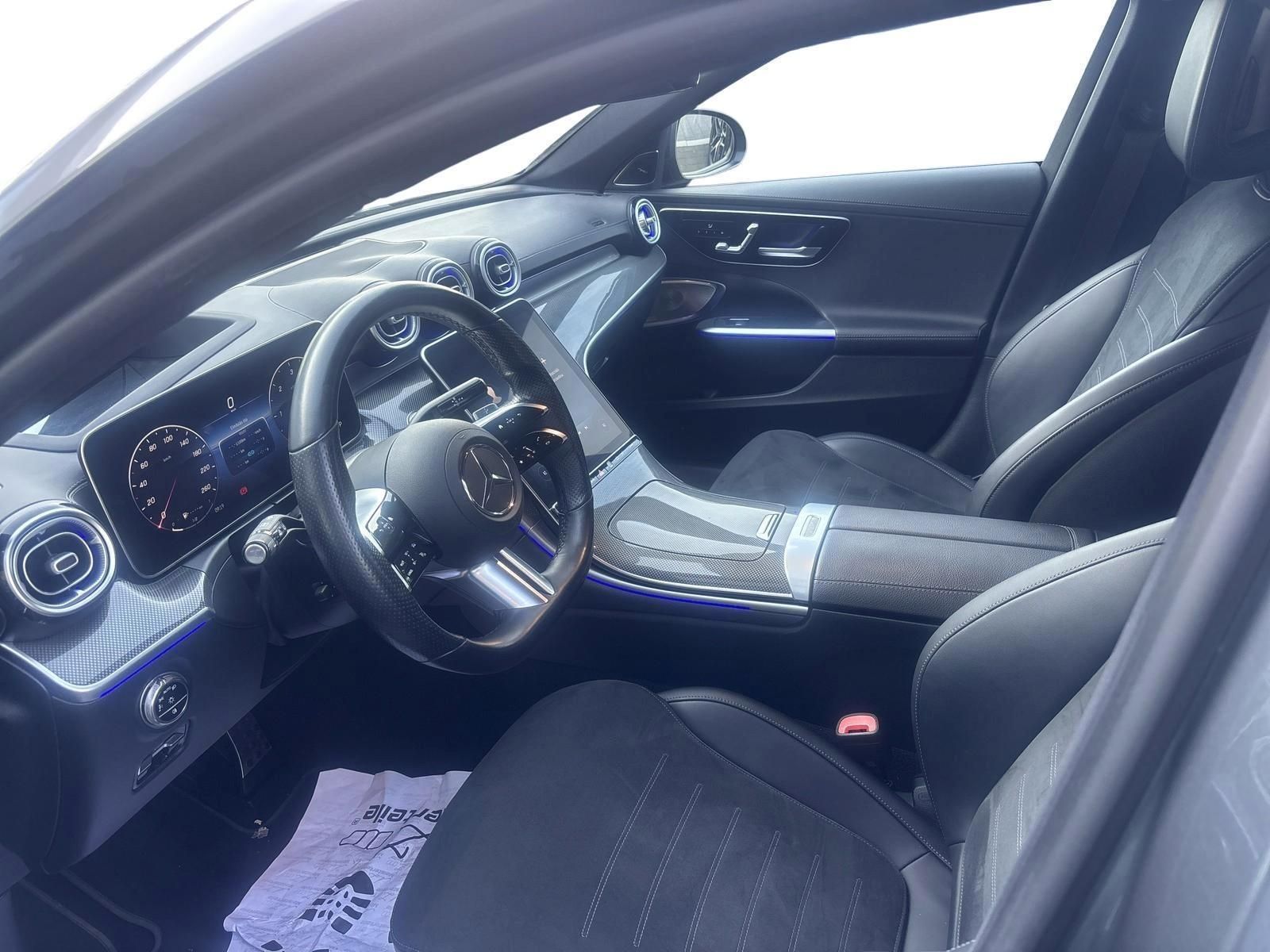 MERCEDES-BENZ C 220