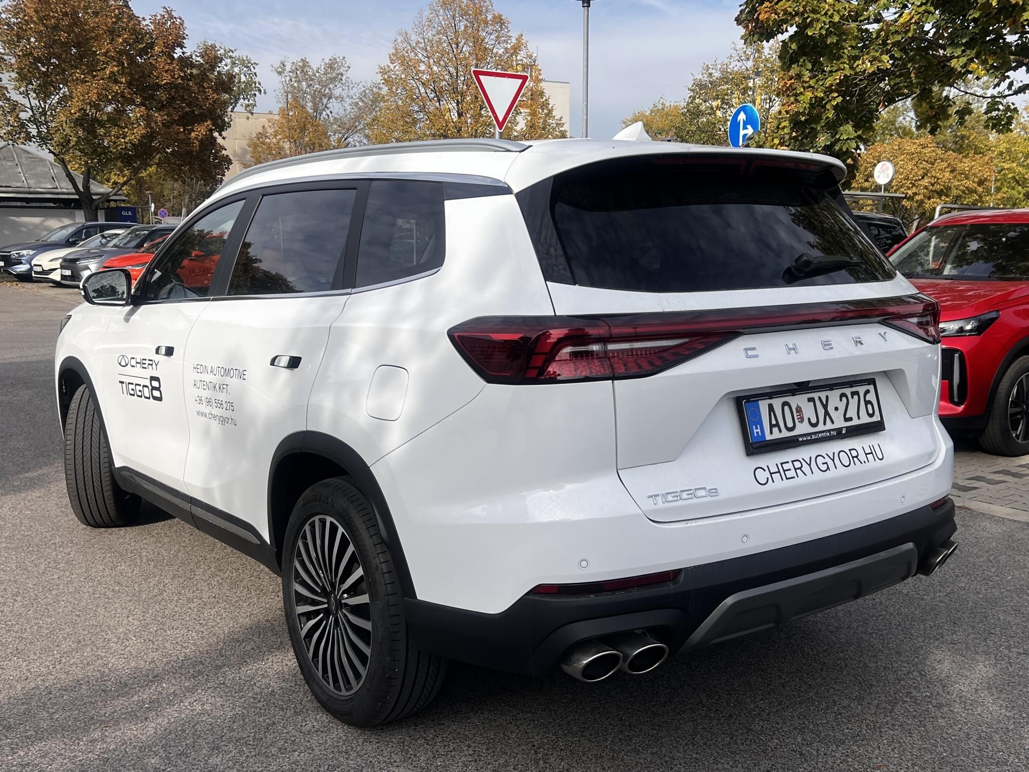 CHERY TIGGO 8