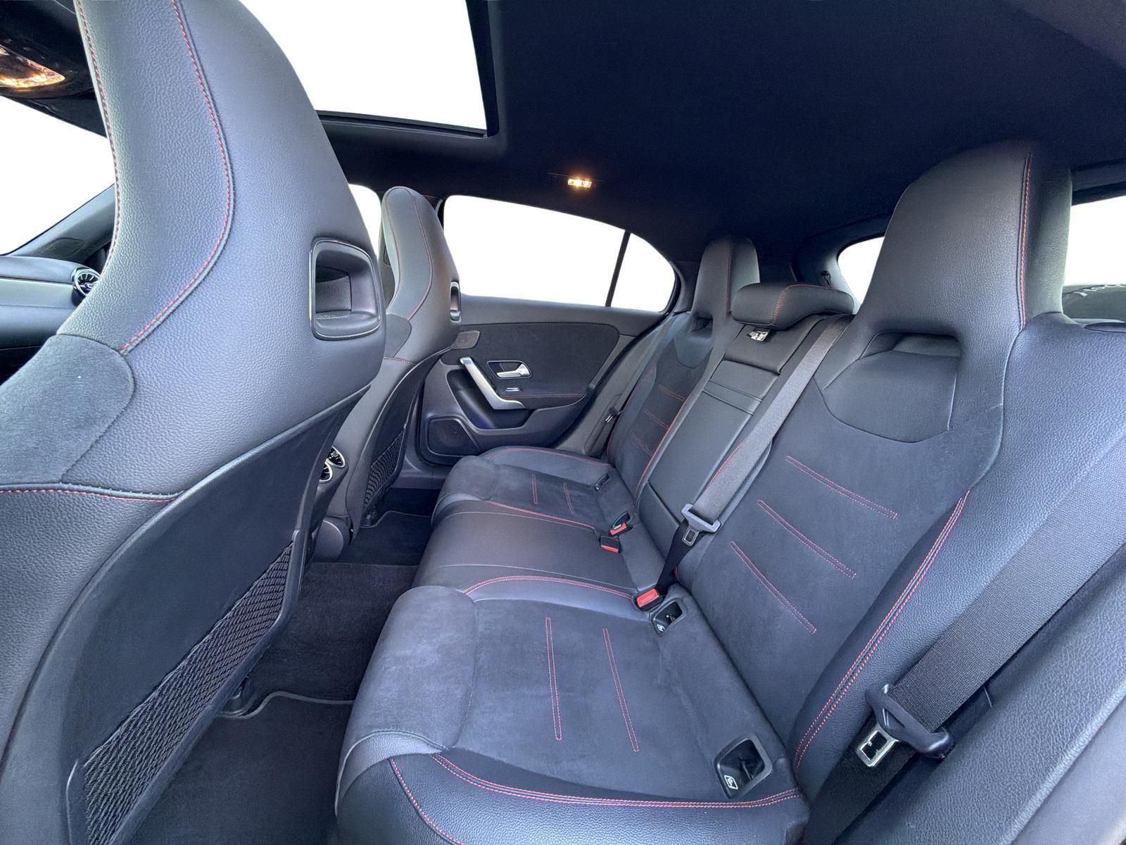 MERCEDES-BENZ A 200