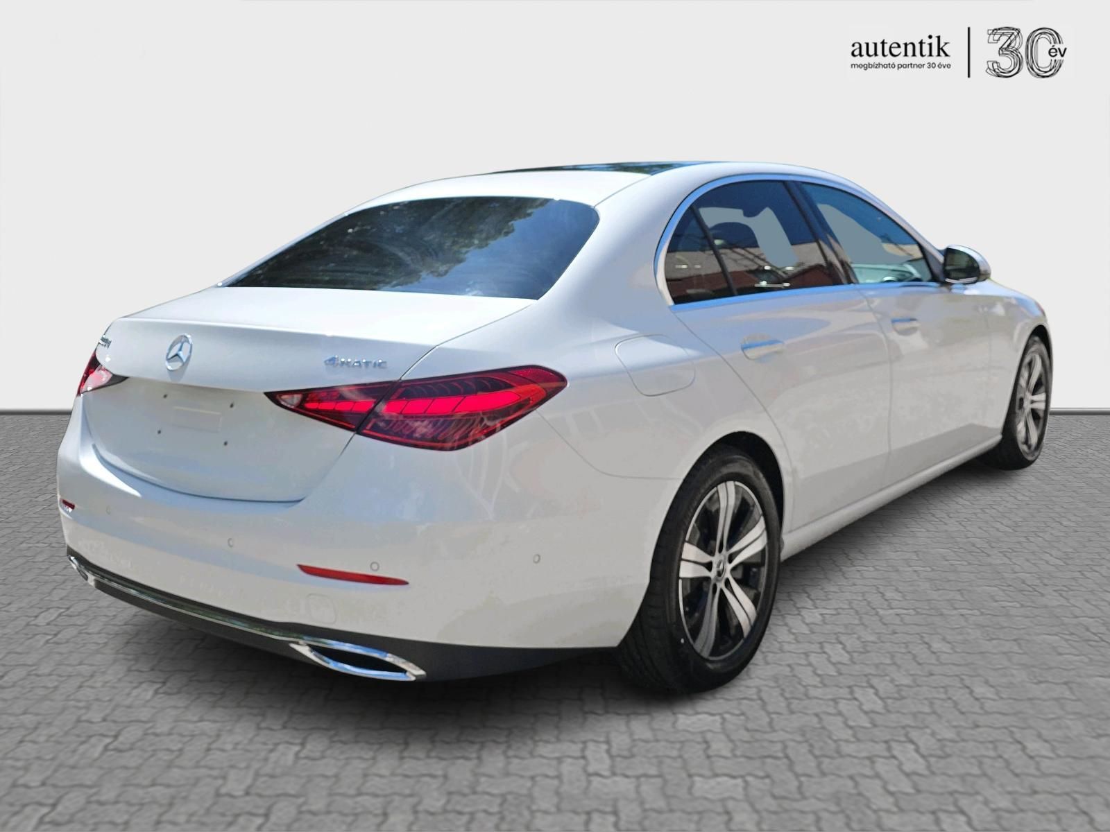 MERCEDES-BENZ C 220