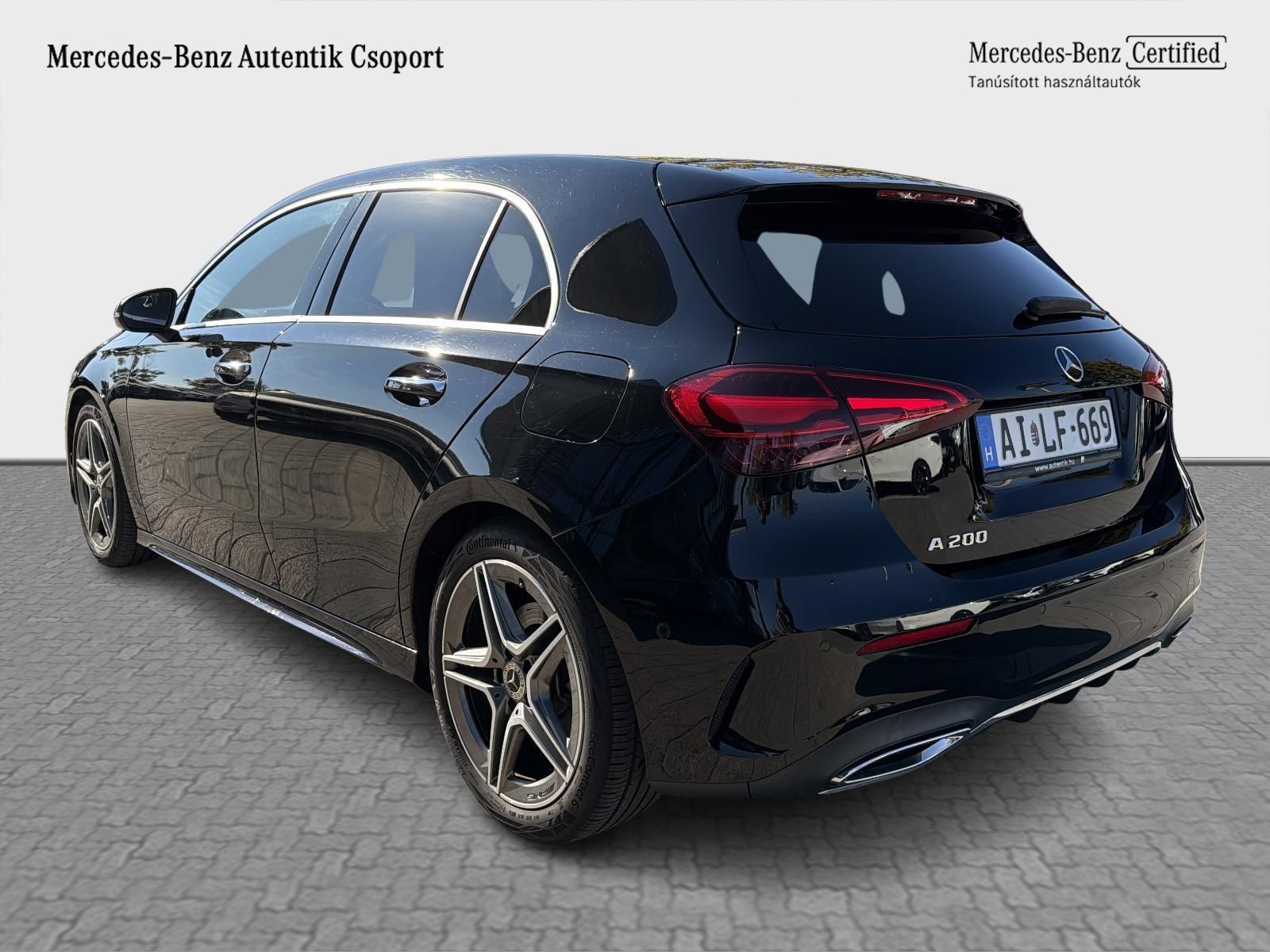 MERCEDES-BENZ A 200