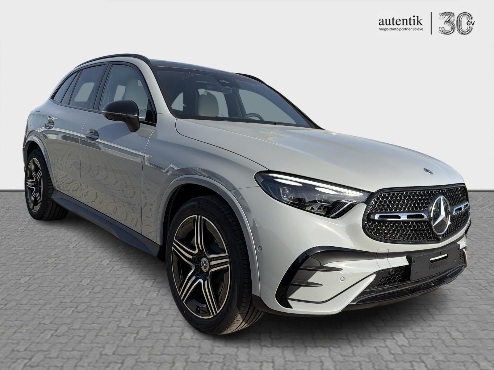 MERCEDES-BENZ GLC 220