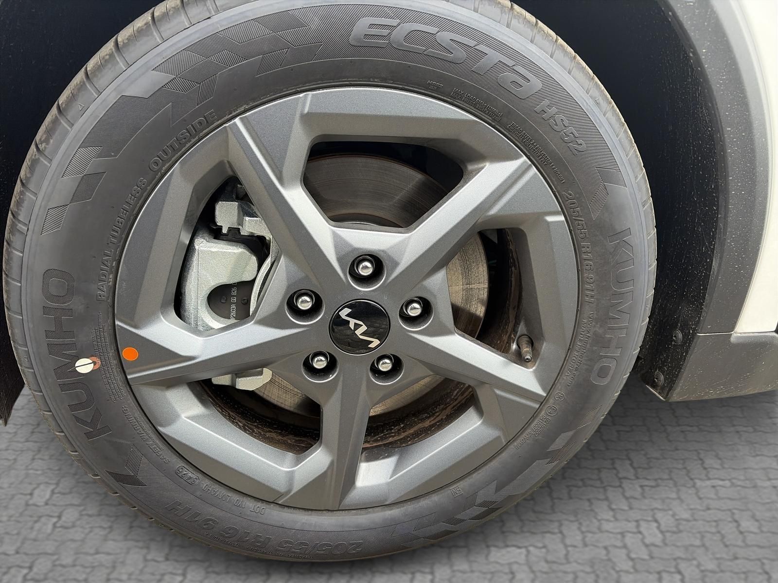 KIA K4