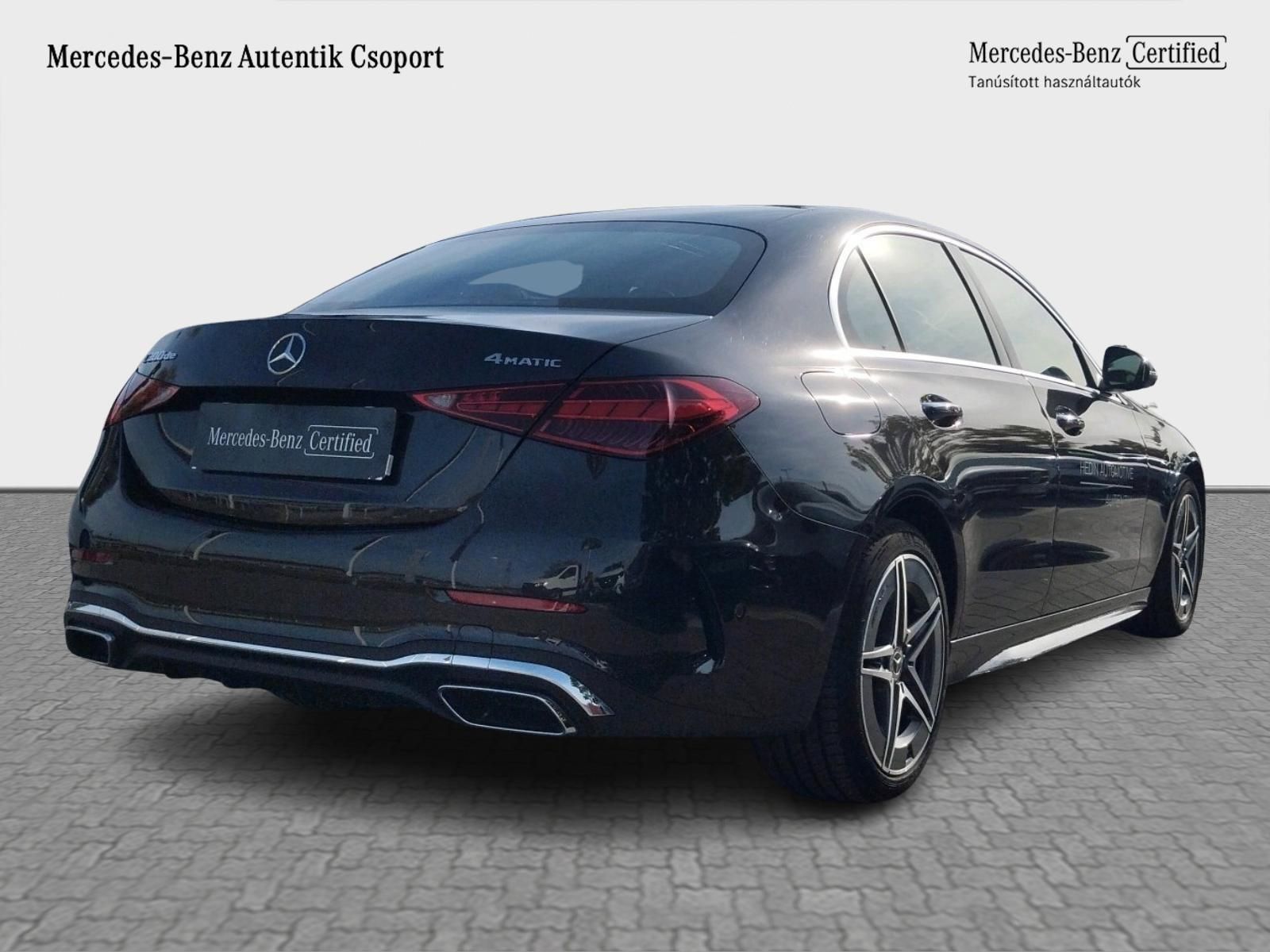 MERCEDES-BENZ C 300