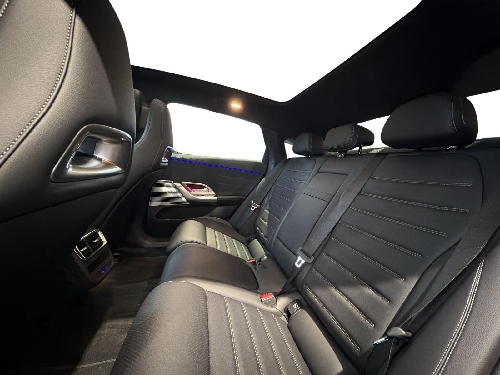 MERCEDES-BENZ C 400