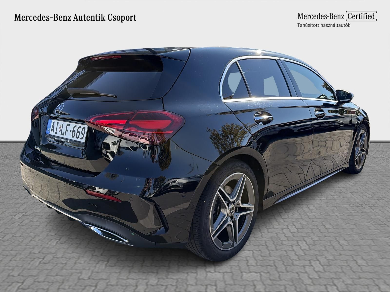 MERCEDES-BENZ A 200