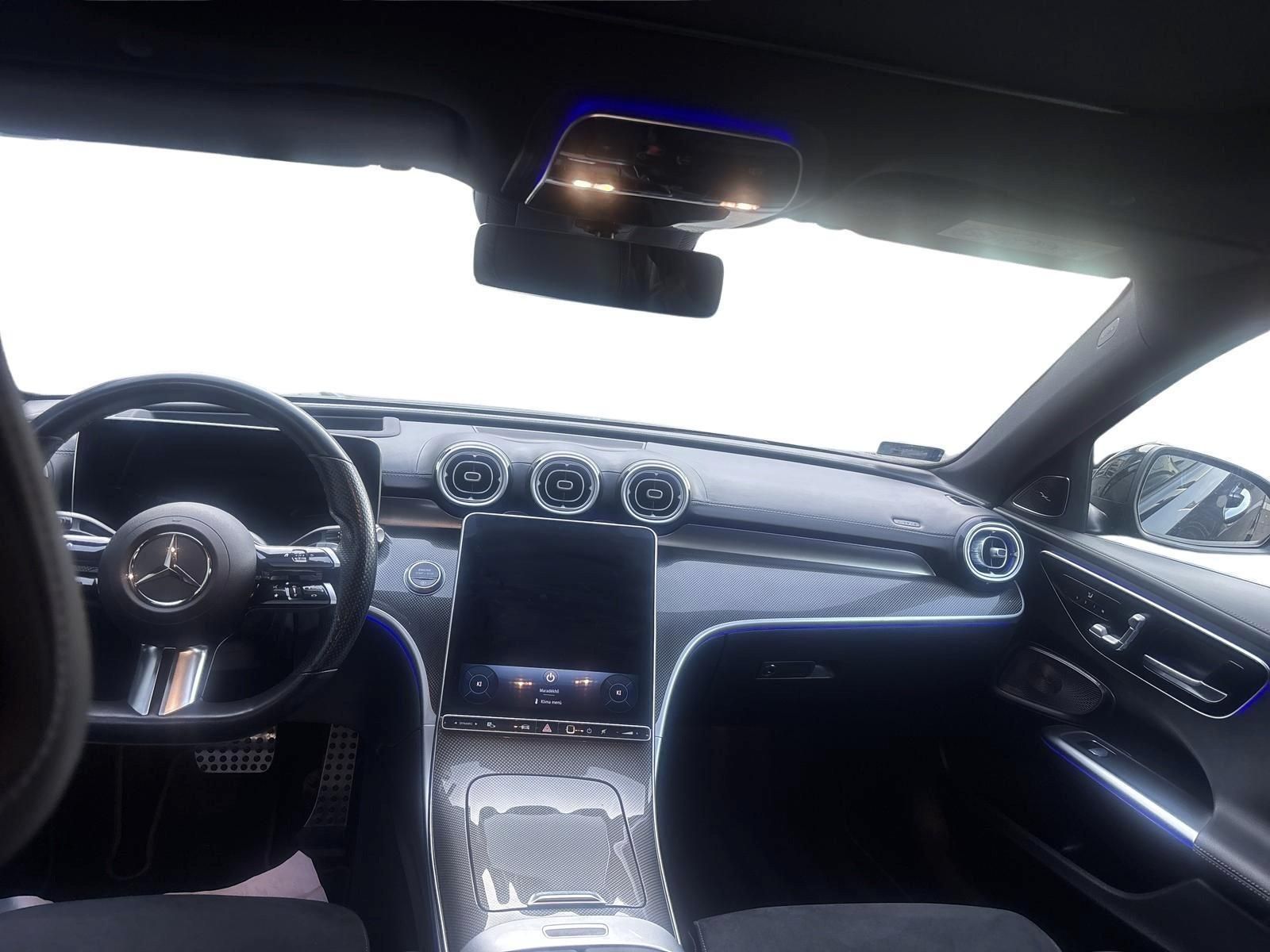 MERCEDES-BENZ C 220