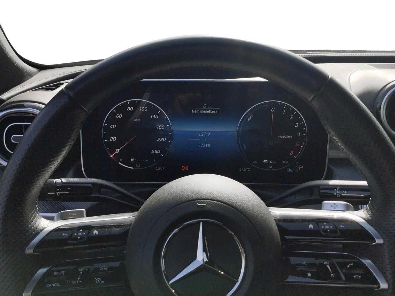 MERCEDES-BENZ C 300