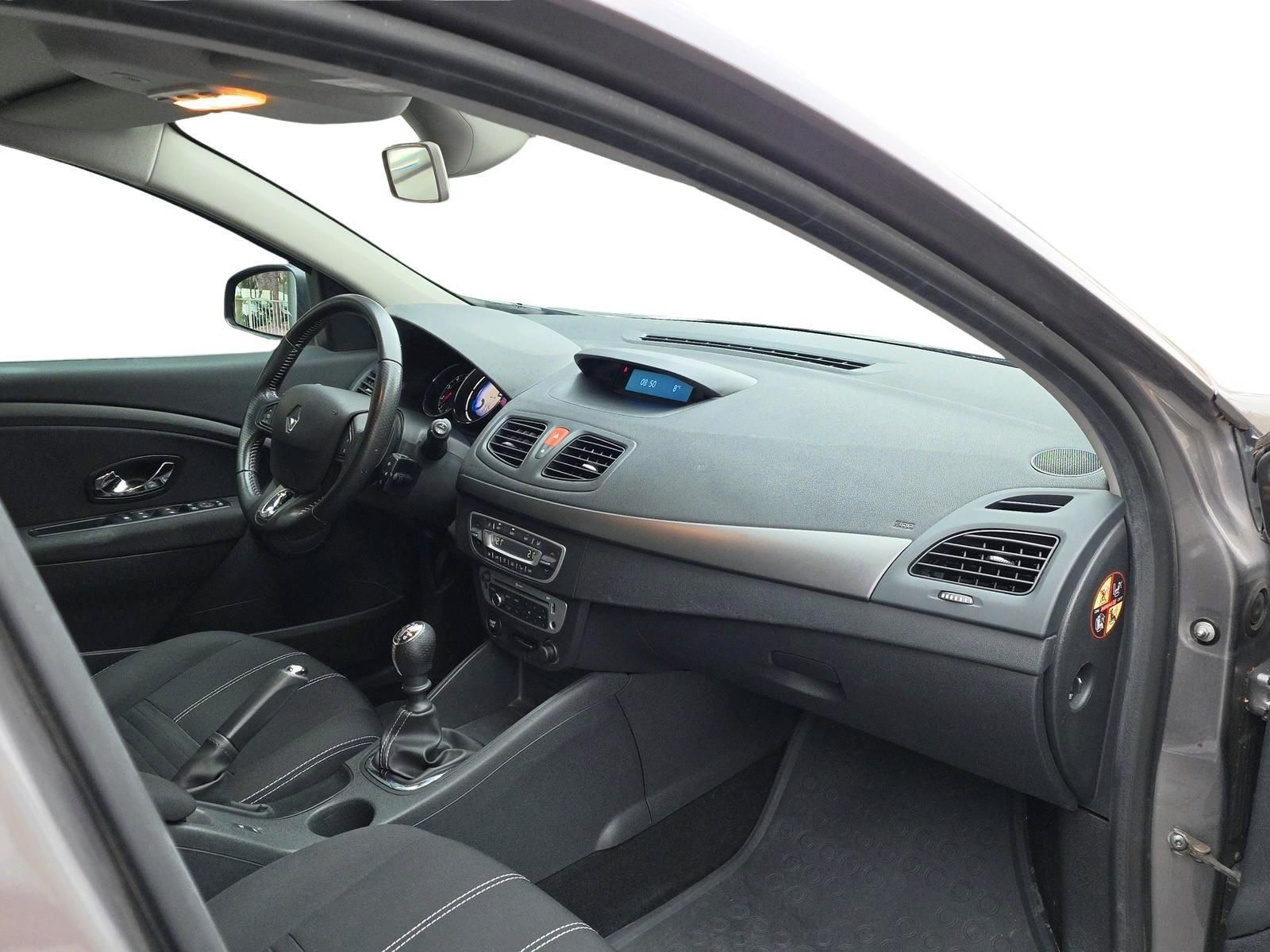 RENAULT FLUENCE
