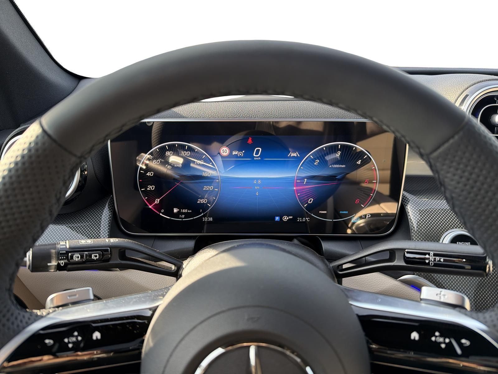 MERCEDES-BENZ GLC 220